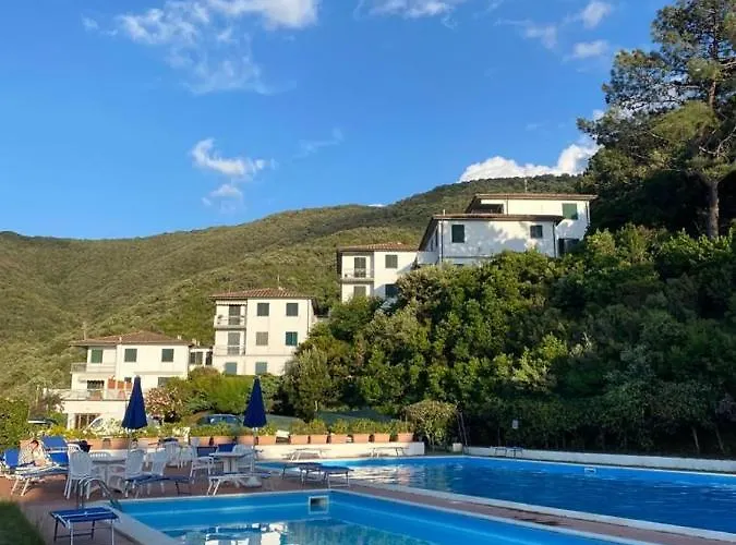 Sunlight Апартаменты *